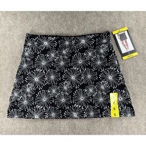 Tranquility by Colorado Clothing Skort‎ Small Black White Floral Active Stretch